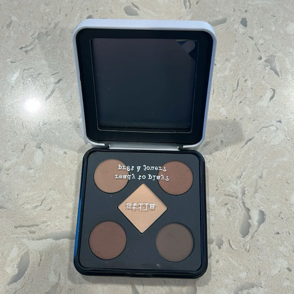 Stila Pocket Play Shadow Palette